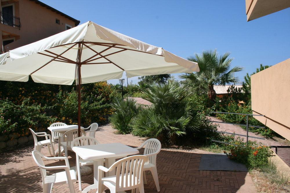 Residence Pietre Bianche Aparthotel Pizzo  Exterior photo